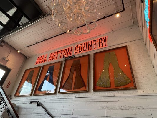 Lainey Wilson's Bell Bottoms Up by null