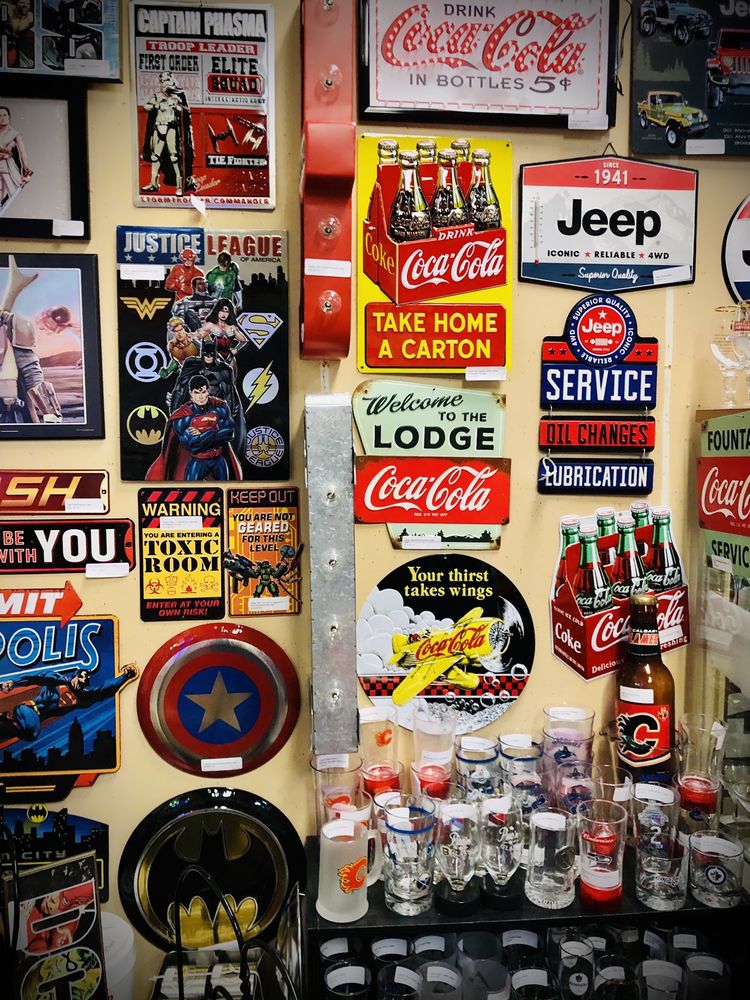 VILLAGE ANTIQUES MALL 84 Photos & 11 Reviews 23331 Mavis Avenue