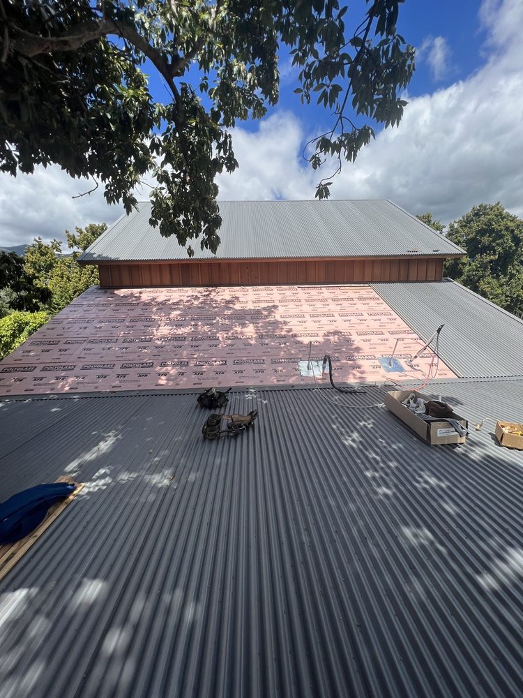 Slide of Lizama Metal Roofing