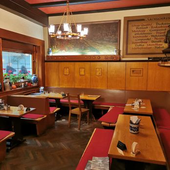 Klaane Sachsenhäuser - Nebenraum für kleinere Gruppen-Reservierungen geeignet - German Near Me - Frankfurt, HE Klaane Sachsenhäuser - Nebenraum für kleinere Gruppen-Reservierungen geeignet - German Near Me - Frankfurt, HE