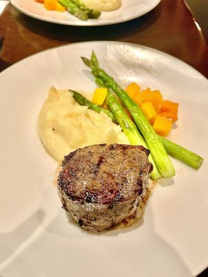 Annie Gunn's Restaurant by null