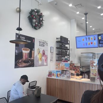 Gong Cha - Tomball - Desserts Near Me - Tomball, Texas