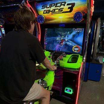 Elev8 Fun - Arcades Near Me - Tampa, Florida Elev8 Fun - Arcades Near Me - Tampa, Florida