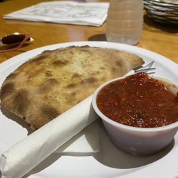 Calzone Calzone