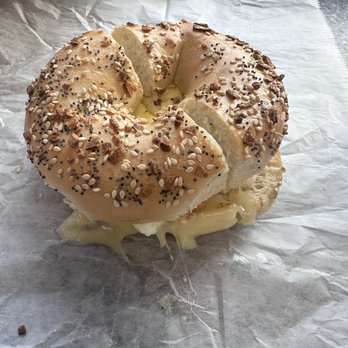Weinberg's Bakery & Cafe - Bakeries Near Me - Hull, Massachusetts