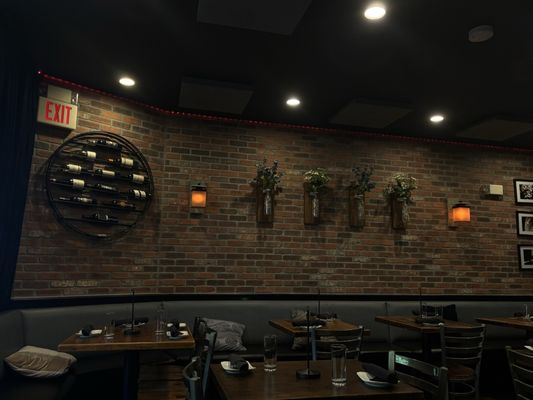 Bellacosa Wine & Tapas Bar by null