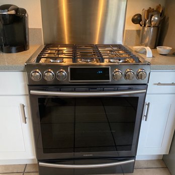 Torres Home Appliances - Samsung stove - Appliances Near Me - Santa Ana, California