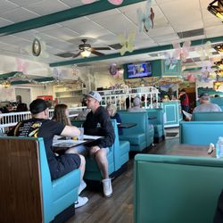 Dutch Valley Restaurant