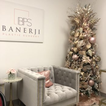Banerji Plastic Surgery - The Christmas tree was incredible... - Cosmetic Surgeons Near Me - Webster, Texas Banerji Plastic Surgery - The Christmas tree was incredible... - Cosmetic Surgeons Near Me - Webster, Texas