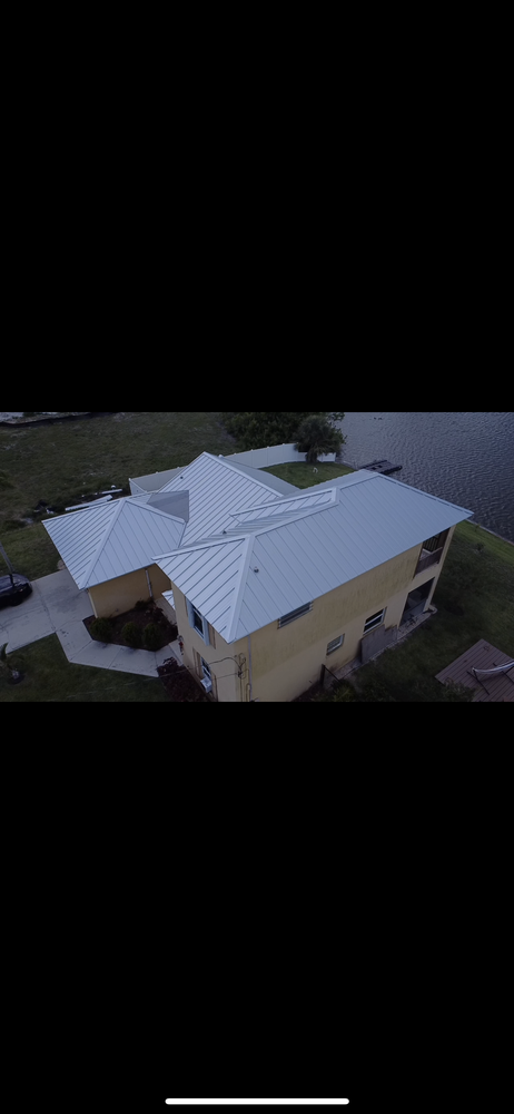 Slide of Aces Roofing And Construction