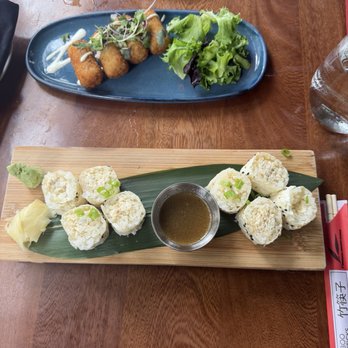 Korner 67 - Crab rice paper sushi roll and truffle shitaki croquettes - Cocktail Bars Near Me - Miami Lakes, Florida Korner 67 - Crab rice paper sushi roll and truffle shitaki croquettes - Cocktail Bars Near Me - Miami Lakes, Florida