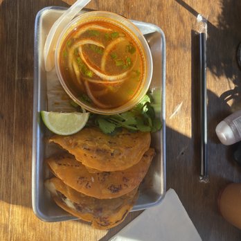 Cris and John - Birria tacos - Vietnamese Near Me - Dallas, Texas