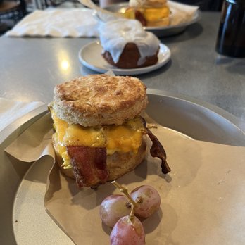 Aioli - Breakfast sandwich - Cafes Near Me - West Palm Beach, Florida Aioli - Breakfast sandwich - Cafes Near Me - West Palm Beach, Florida