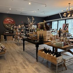 Eve & Murray’s Farm to Home - Inside the shop