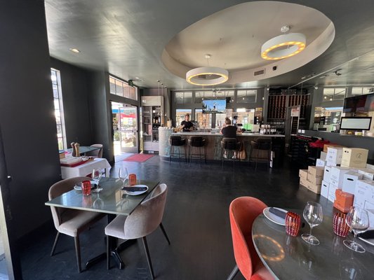 Ambrogio15 Pacific Beach by null
