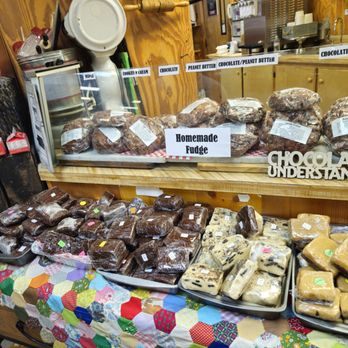 R & A Orchards - Fudge - Fruits & Veggies Near Me - Ellijay, Georgia R & A Orchards - Fudge - Fruits & Veggies Near Me - Ellijay, Georgia