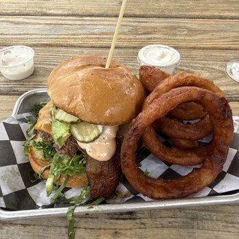 OLD SLO at The Cape - Cali Burger - Salad Near Me - Pismo Beach, California OLD SLO at The Cape - Cali Burger - Salad Near Me - Pismo Beach, California