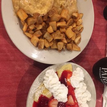 Eggtc. - Biscuits and chorizo gravy with breakfast potato, strawberry crepe - Breakfast & Brunch Near Me - Kansas City, Missouri Eggtc. - Biscuits and chorizo gravy with breakfast potato, strawberry crepe - Breakfast & Brunch Near Me - Kansas City, Missouri