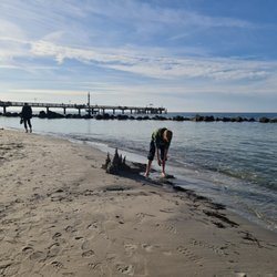 Seebrücke Wustrow - Burgen bauen
