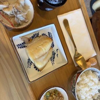 Hibari - Sushi Bars Near Me - Portola Valley, California