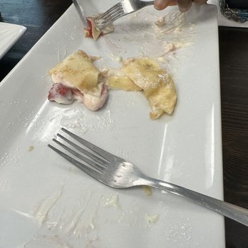 Main Brew Coffee - The last bites of our delicious strawberry and banana crepe - Creperies Near Me - Fort Walton Beach, Florida Main Brew Coffee - The last bites of our delicious strawberry and banana crepe - Creperies Near Me - Fort Walton Beach, Florida