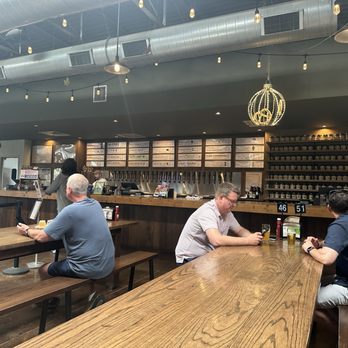 Maple Branch Craft Brewery - Indoor open space and bar area - Breweries Near Me - Fort Worth, Texas Maple Branch Craft Brewery - Indoor open space and bar area - Breweries Near Me - Fort Worth, Texas