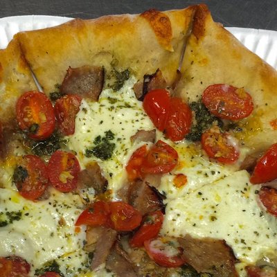 Helen's Pizza by null