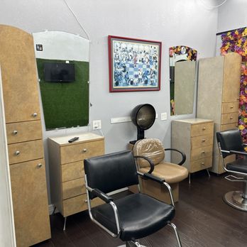 Seba Salon - Suite available - Hair Salons Near Me - Houston, Texas
