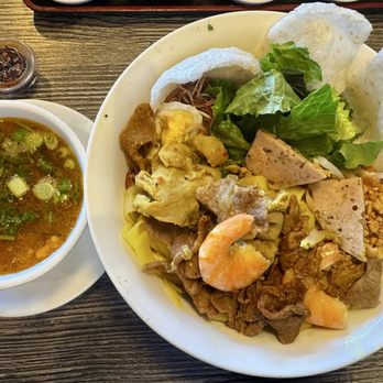 Hue Oi - MI Quang - Vietnamese Near Me - Fountain Valley, California Hue Oi - MI Quang - Vietnamese Near Me - Fountain Valley, California
