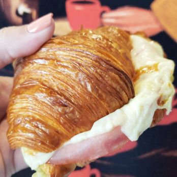 Smartbean Coffee House - Crunchy, flaky, buttery croissant !!! This ham and cheese croissant was heavenly! - Breakfast & Brunch Near Me - Hialeah, Florida Smartbean Coffee House - Crunchy, flaky, buttery croissant !!! This ham and cheese croissant was heavenly! - Breakfast & Brunch Near Me - Hialeah, Florida