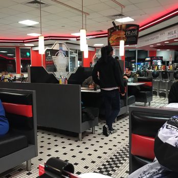 Steak ’n Shake -  a man in a restaurant - Burgers Near Me - Springfield, Illinois