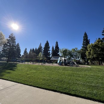 Pedersen Park - Toddler playground to the left. - Parks Near Me - Elk Grove, California Pedersen Park - Toddler playground to the left. - Parks Near Me - Elk Grove, California