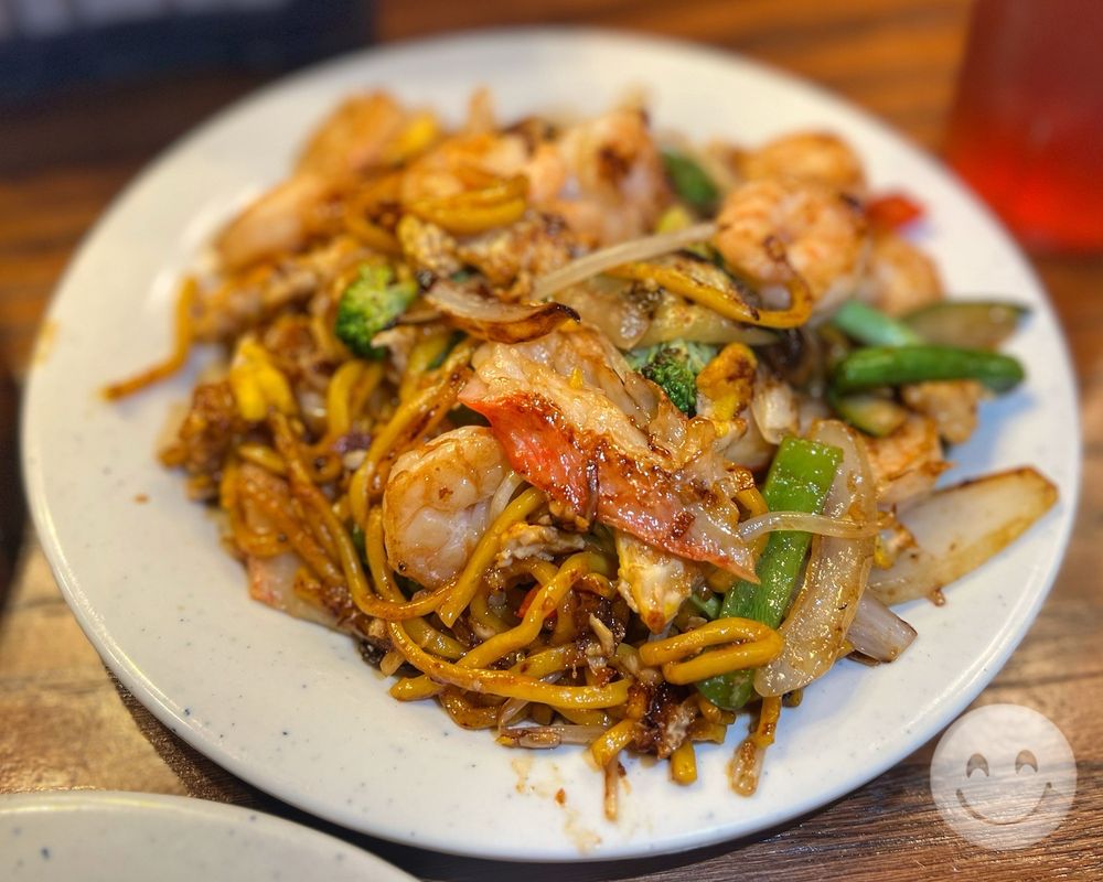 SUPER GOLDEN BUFFET Updated July 2024 113 Photos & 85 Reviews