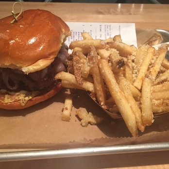 Big Buns - truffle fries all day!!!! - Burgers Near Me - Arlington, Virginia