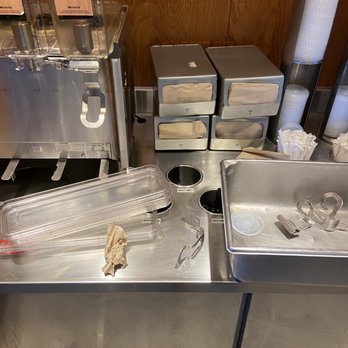 Chipotle Mexican Grill - Not even sure what's going on here. Like this when I got here, like this when I left. - Mexican Near Me - Danbury, Connecticut