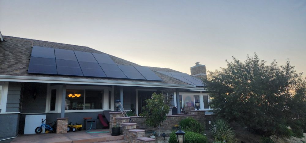 Slide of Sky Solar Pro