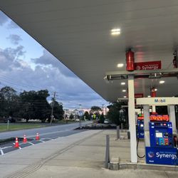 Mobil - Gas station