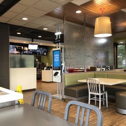 McDonald's - Decor
