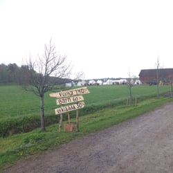 Ekenäs Slott - Medieval fair prices with a "dress up discount"