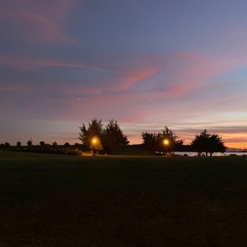 Marina Bay Park - Rolling hills at sunset. - Parks Near Me - Richmond, California