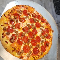 Capri Pizza - Pepperoni and Italian sausage!