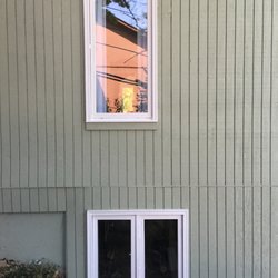 Atlas Window Washing - Lake Quivira home gets windows cleaned.