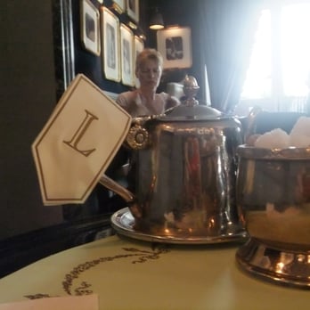 Ladurée - Tea Rooms Near Me - Paris, 75 Ladurée - Tea Rooms Near Me - Paris, 75