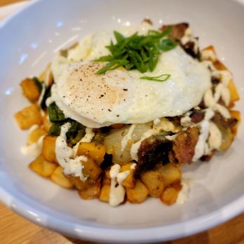 Home Run Dugout - Brisket hash - American Near Me - Katy, Texas