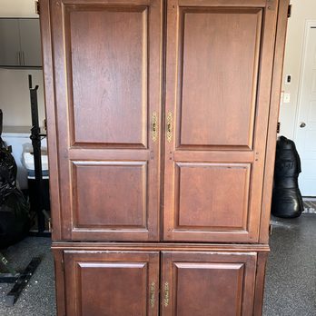 Trashed Waste Solutions - Furniture removal - Junk Removal & Hauling Near Me Trashed Waste Solutions - Furniture removal - Junk Removal & Hauling Near Me