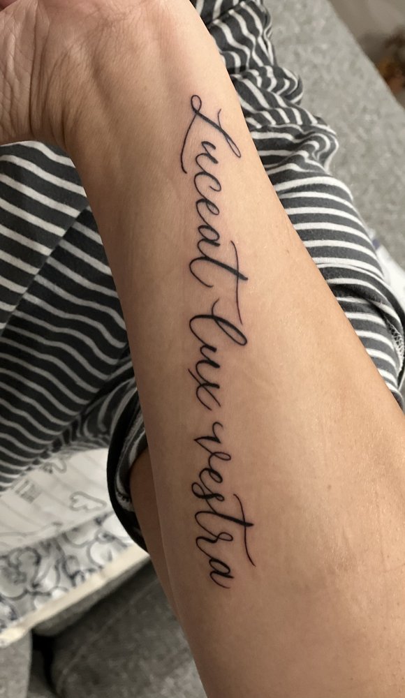 Great Wave Tattoo Logo