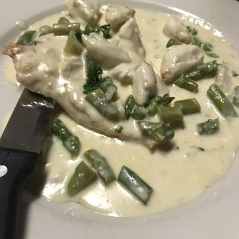 Cordivari's Restaurant - Chicken in a cream sauce - Italian Near Me - Brigantine, New Jersey