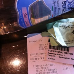 MSC Cruceros - Each passenger can trade in a green voucher for one bottle of water a day at any bar throughout the ship.