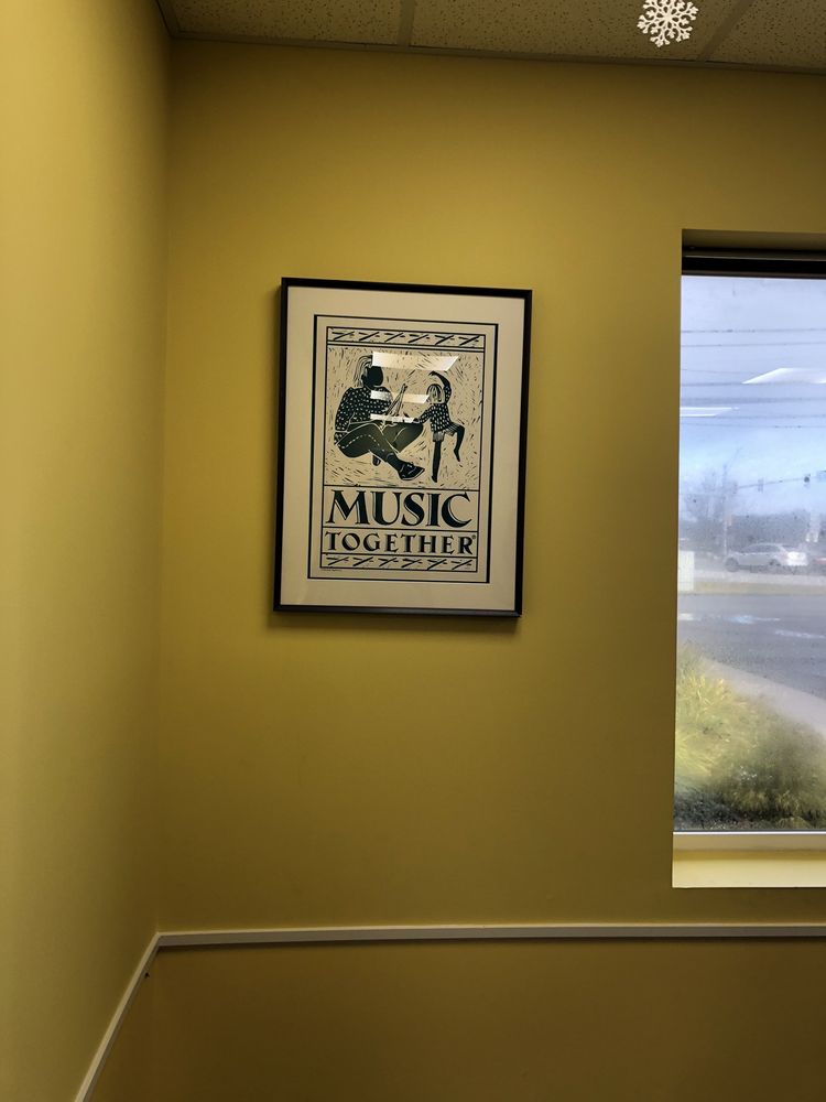 Olenka School of Music Logo