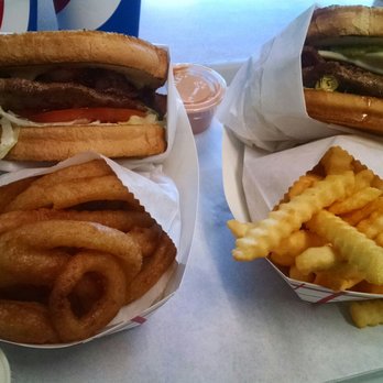 Cascade Burgers - Sourdough burgers are amazing, onion rings are great! Will come back. - Burgers Near Me - Concrete, Washington Cascade Burgers - Sourdough burgers are amazing, onion rings are great! Will come back. - Burgers Near Me - Concrete, Washington